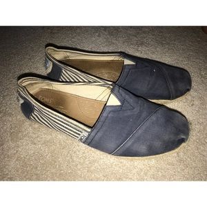 TOMS